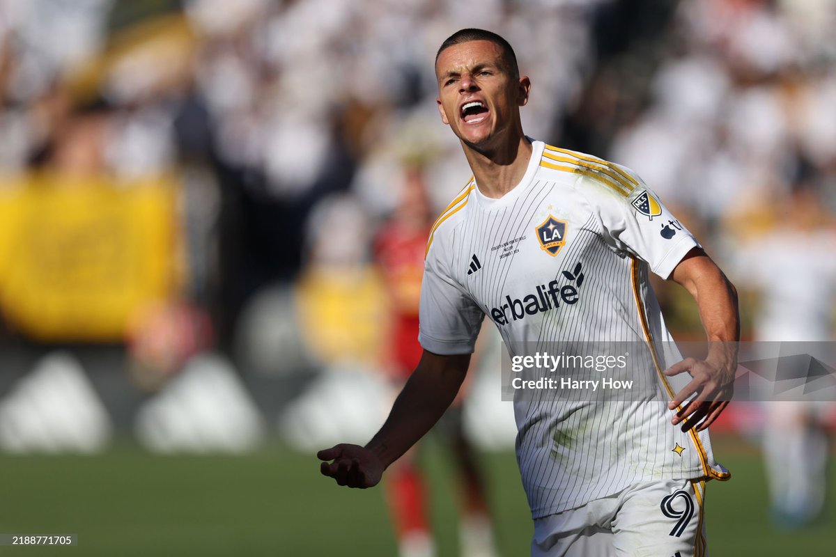 GettySport's tweet photo. The LA Galaxy win their league-leading 6th MLS Cup with a 2-1 victory over the New York Red Bulls with goals from Joseph Paintsil and Dejan Joveljic. 📷: Harry How, Kevork Djansezian https://t.co/j7kqOFJt5d