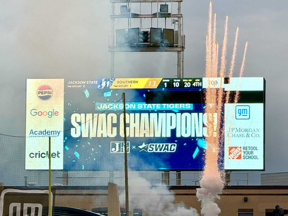 _TselNoelle_'s tweet photo. Now what did all you prognosticators say? 3rd place in the East(debunked), we finished in 1st place . Can’t win the SWAC CHAMPIONSHIP. Check the scoreboard, last I saw it, it read 41-13. #BTA #SWACCHAMPS2024 #DontPlayWithUs https://t.co/hgJZEK1KLk