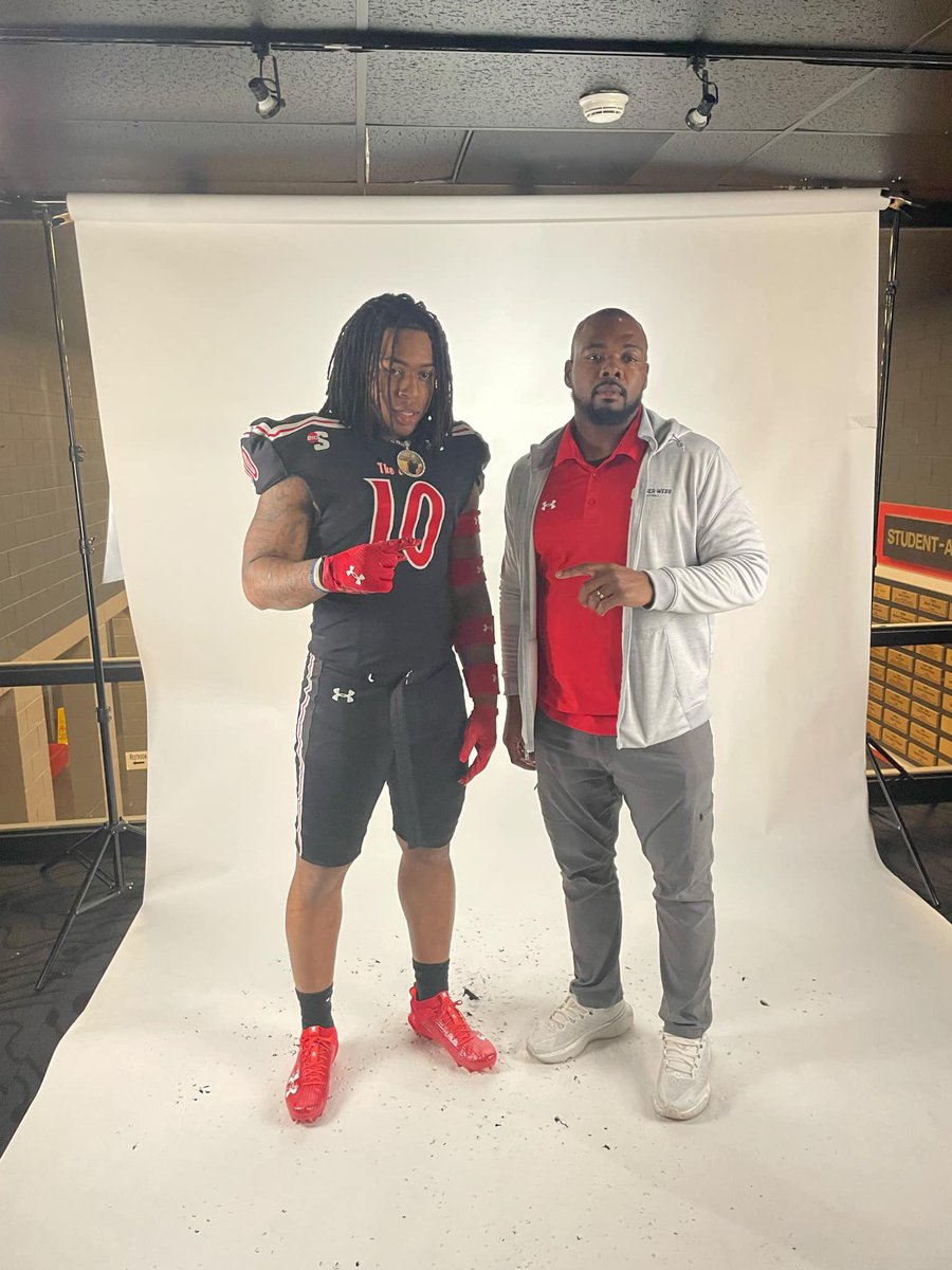 Trey weems tweet media