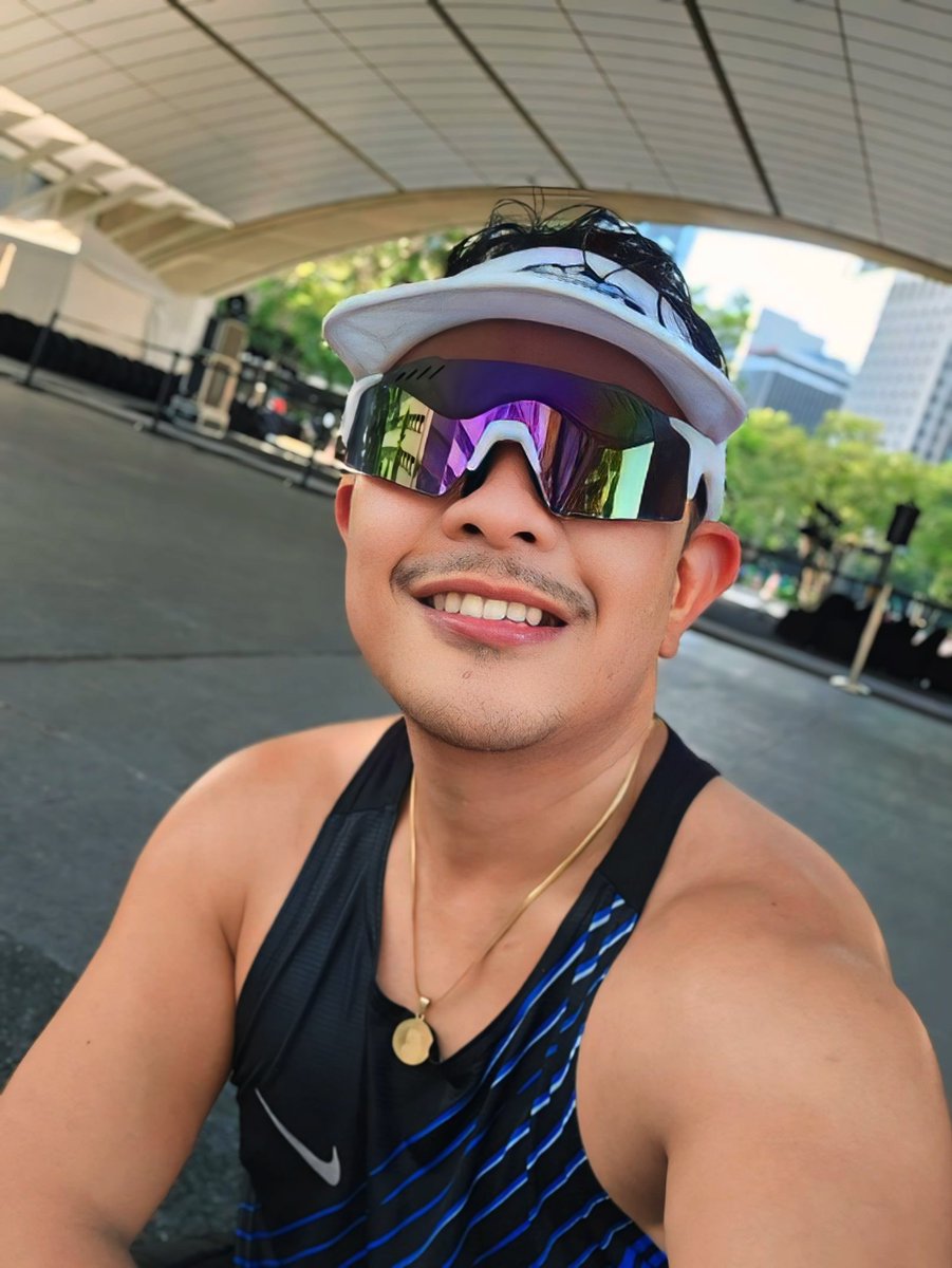 OhNoItsLeeyoh's tweet photo. 🏃🏽‍♂️🏃🏽‍♂️🏃🏽‍♂️ https://t.co/KhLWp90d3P