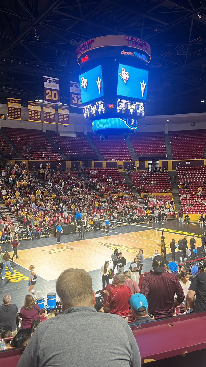 We have a tie match here in Tempe. <a href="/SunDevilVB/">Sun Devil Volleyball</a> tie it up at 1 set a piece with a 25-22 set win over <a href="/AggieVolleyball/">Texas A&M Volleyball</a>