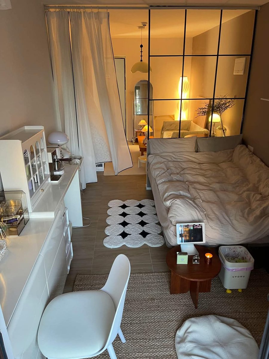 Trở về căn phòng ấm áp và ở nhà cả ngày cũng được🥹