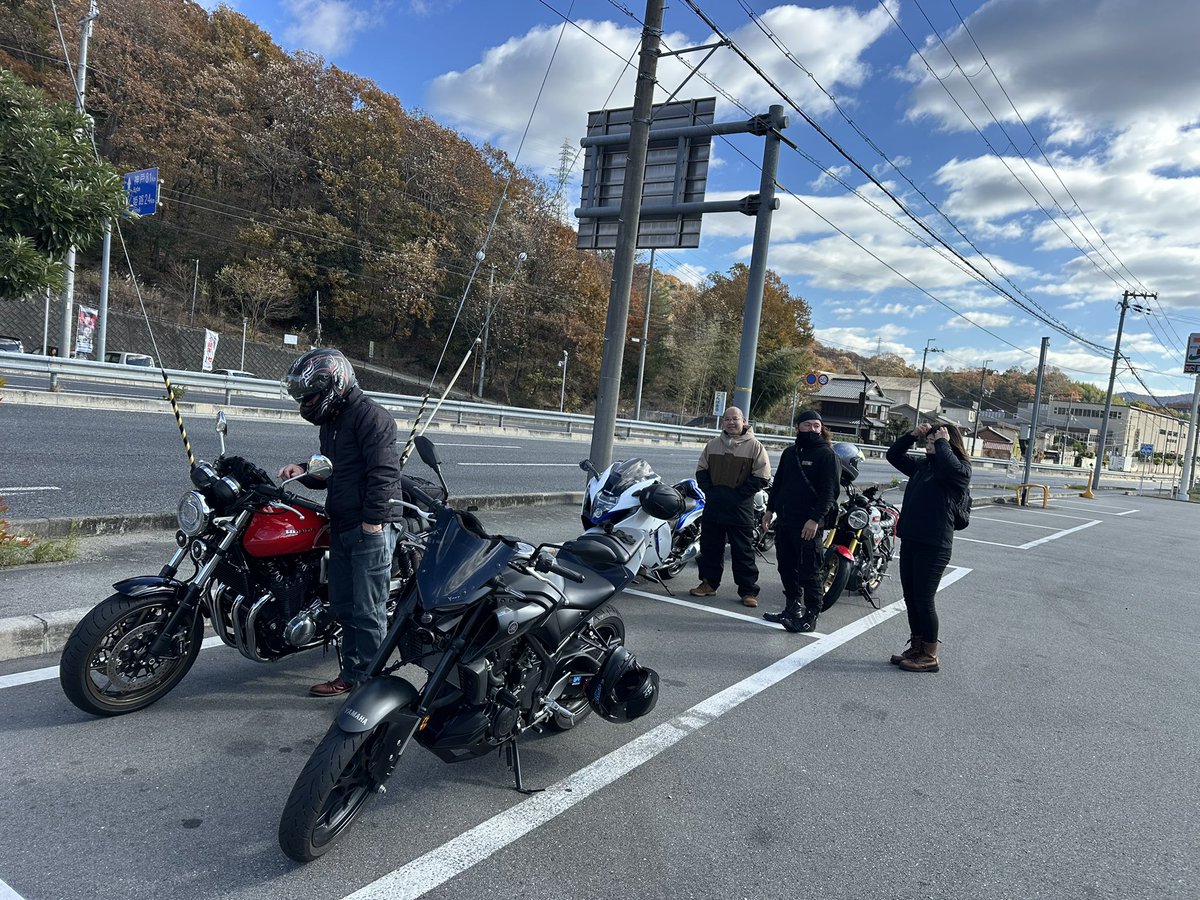 久しぶりのはましんさんに行きますょ🏍️