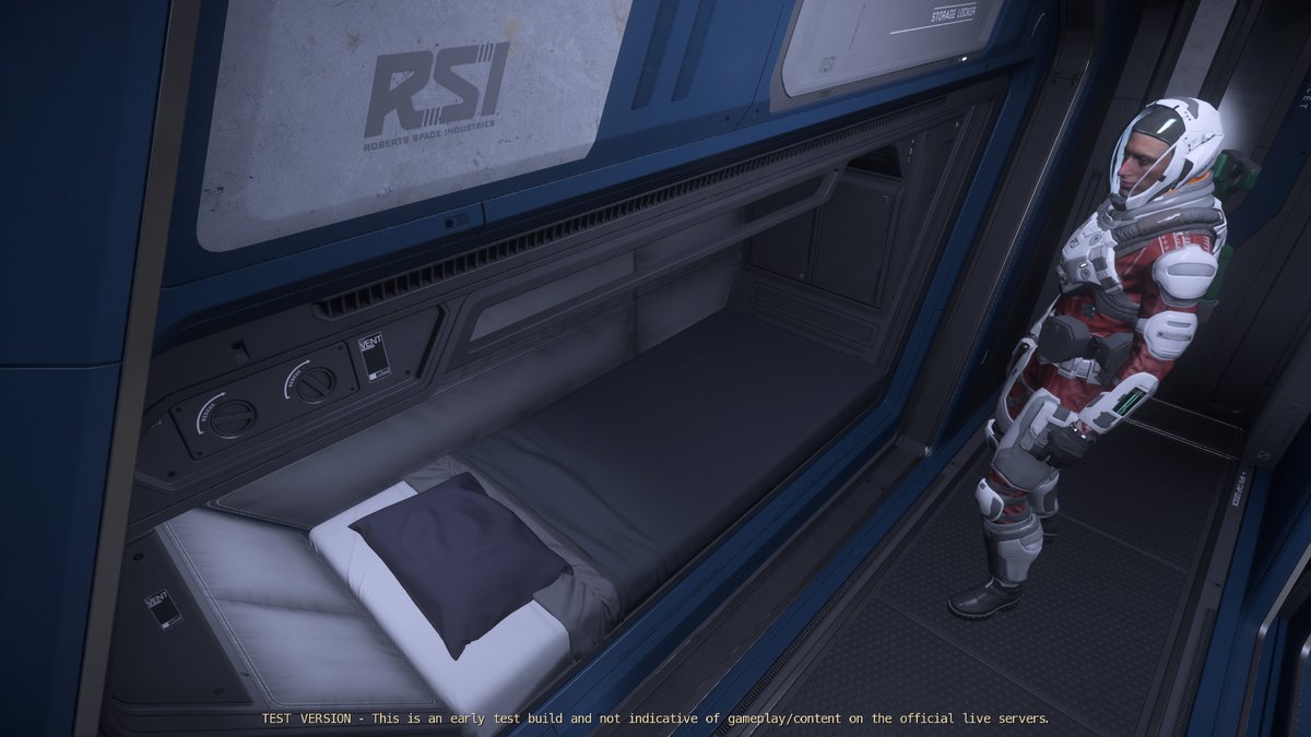 StarCitizenDan's tweet photo. Ok F it Morph was right - 12 years of development and they couldn't even give me a double bed in the captains cabin of The Polaris.
F this game. And F CR.
I'm joining refund squad.
#ScamCitizen https://t.co/xPxuY4UA74