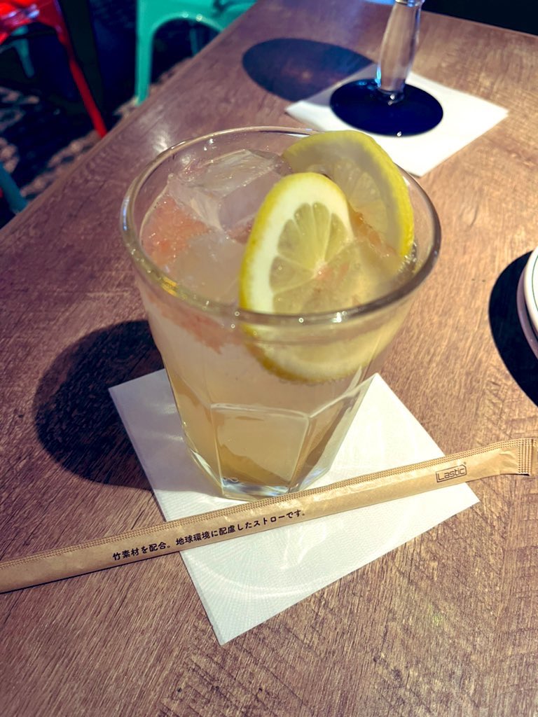 1eBrg's tweet photo. 昨日は色々とご馳走様でした！🙇‍♂️
クラロワグッズまで本当にありがとうございます！

今日から気合い入れます💪
@orange____alien https://t.co/hkYstlQBBh