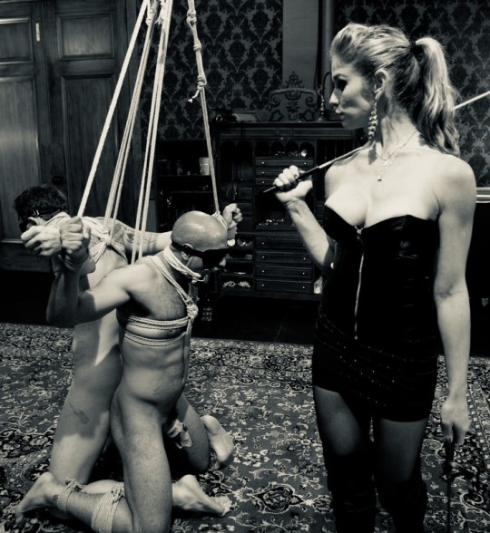 BJFrazierNSFW's tweet photo. Domming two on Tuesday https://t.co/PiPRM6GRXW