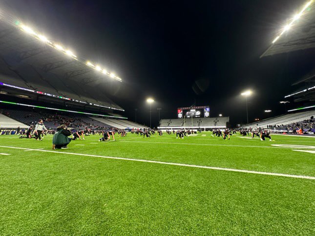 State 4A Football Championship Game! Sumner vs. Camas!

Reporting from the sidelines at Husky Stadium the vibe is good. The Papermakers are ready!

The game starts at 7 pm.

<a href="/PapermakerFB/">Camas Papermakers Football</a>