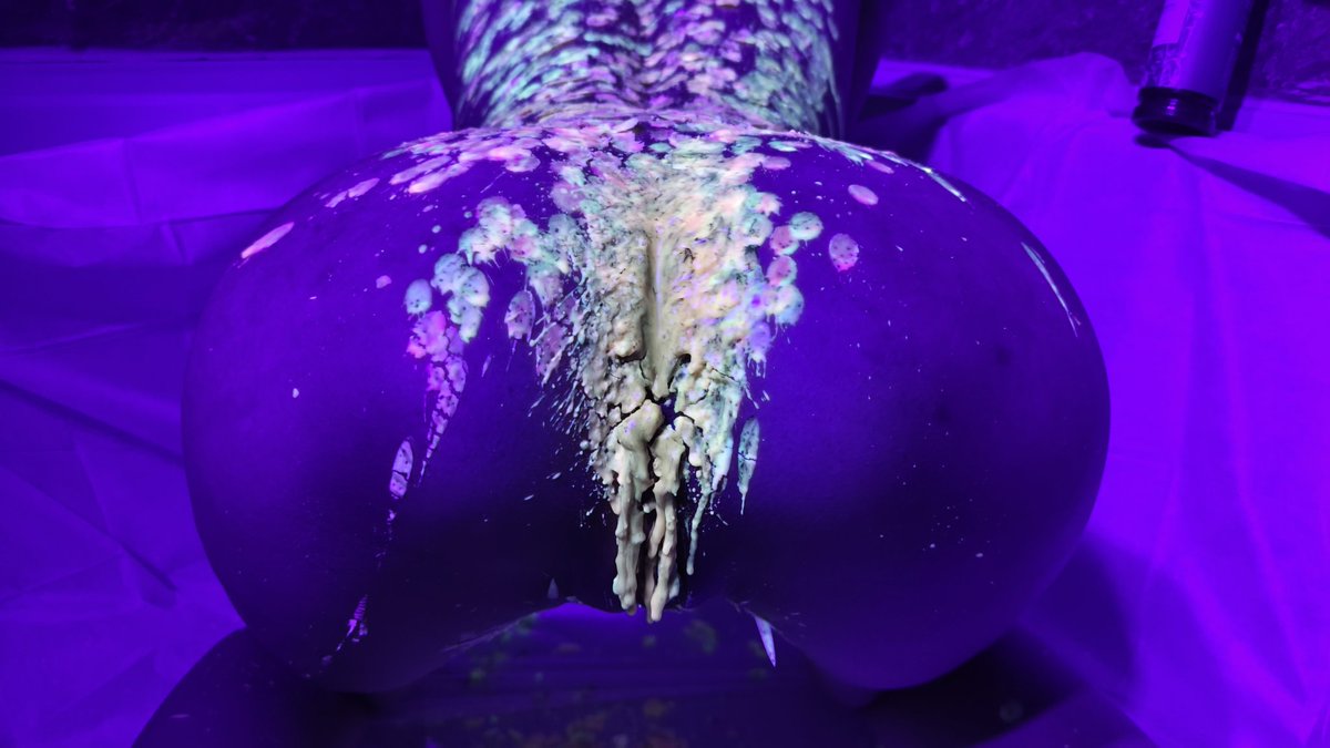 异味塞入冬枣，冬枣砸逼逼
#sm #奴隶 #胁迫 #控制 #奴役 #bdsm #调教 #臣服 #母畜 #女奴 #犬化
投稿@Fengsiyuan https://t.co/3F04oXccOn