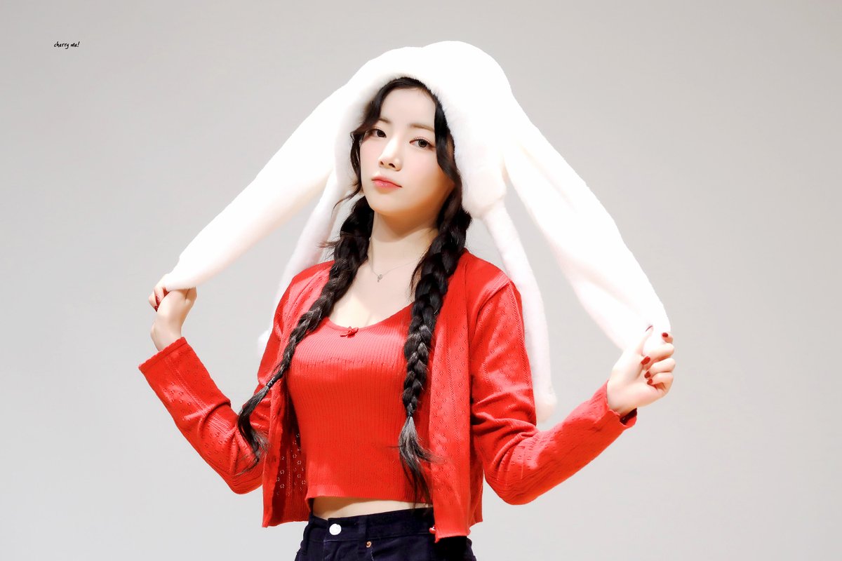 cherryme_0903's tweet image. 241207 팬사인회

양갈래 좋은 거 였네 ₊˚ʚ ᗢ₊˚✧ ﾟ.

#나고은 #NAGOEUN #ナゴウン #퍼플키스 #PURPLE_KISS #パープルキス

@RBW_PURPLEKISS