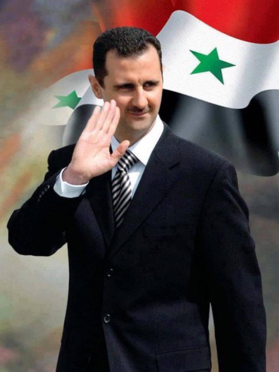 UKR_token's tweet photo. #URGENTE 

CAYÓ AL ASSAD.

En este momento los altos mandos del ejército de Siria le están ordenando a sus tropas que se rindan y salven sus vidas.

También informar que el régimen ha colapsado. https://t.co/FJu2vdtT3M