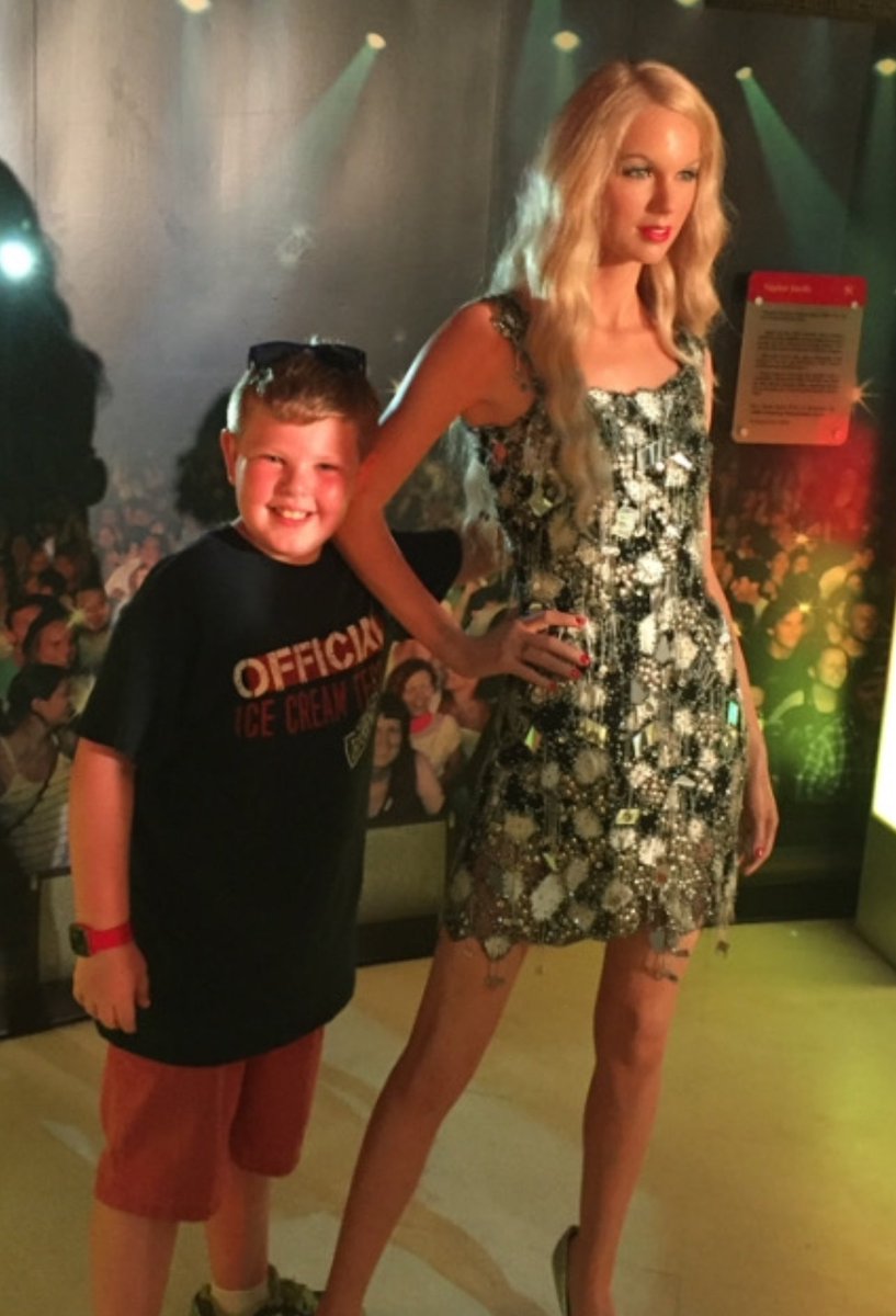 forgivemematt's tweet photo. wish i’d never              but i had the best
grown up                      days with you

                  @taylornation13 https://t.co/ewRRzGlgZY