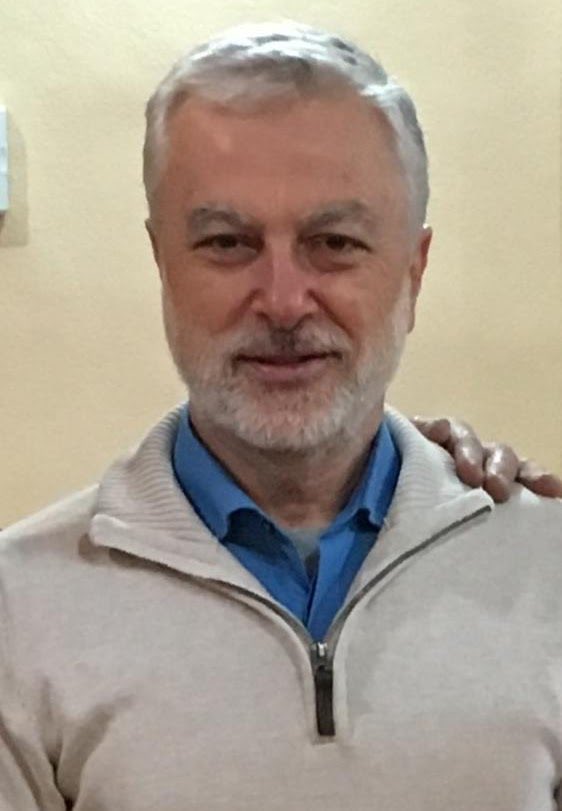 Exactly what my father was wearing 2017 when he was kidnapped at a checkpoint in Damascus.. if anyone knows anything about him please please please contact us. 🙏 we’ve heard he was as murdered by the regime but have no further info.