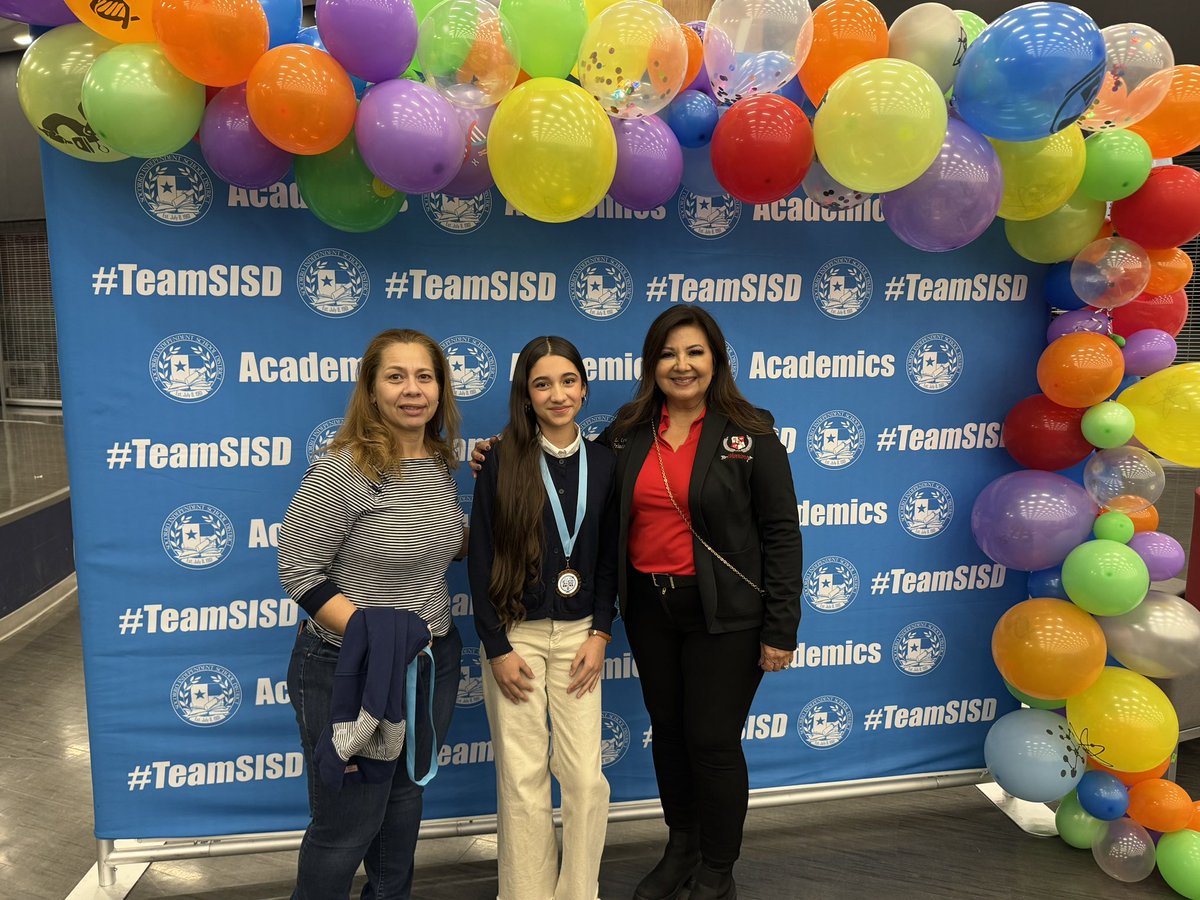 Lourdes Coria (@ssanchez_ms) on Twitter photo Congratulations Science Fair participants and winners <a href="/SSanchez_MS/">Lourdes Coria</a> 3rd place Noemi Lira, and Ariel Almeraz. Luciana Rodriguez 2nd place and Sun Country qualifier. #Warriors❤️🖤 #ALLIN #TeamSISD Congratulations Science Fair participants and winners <a href="/SSanchez_MS/">Lourdes Coria</a> 3rd place Noemi Lira, and Ariel Almeraz. Luciana Rodriguez 2nd place and Sun Country qualifier. #Warriors❤️🖤 #ALLIN #TeamSISD