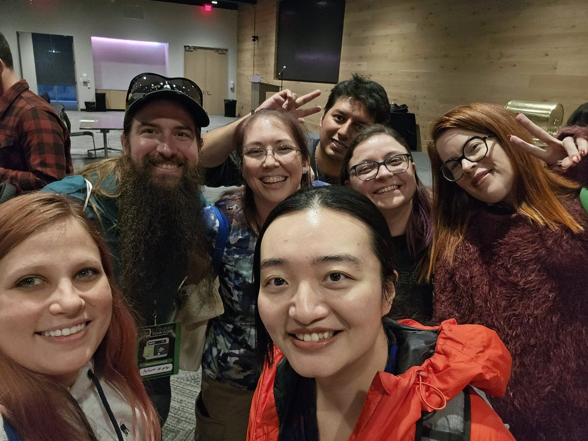 Sarah Shook 🎀💎 tweet media