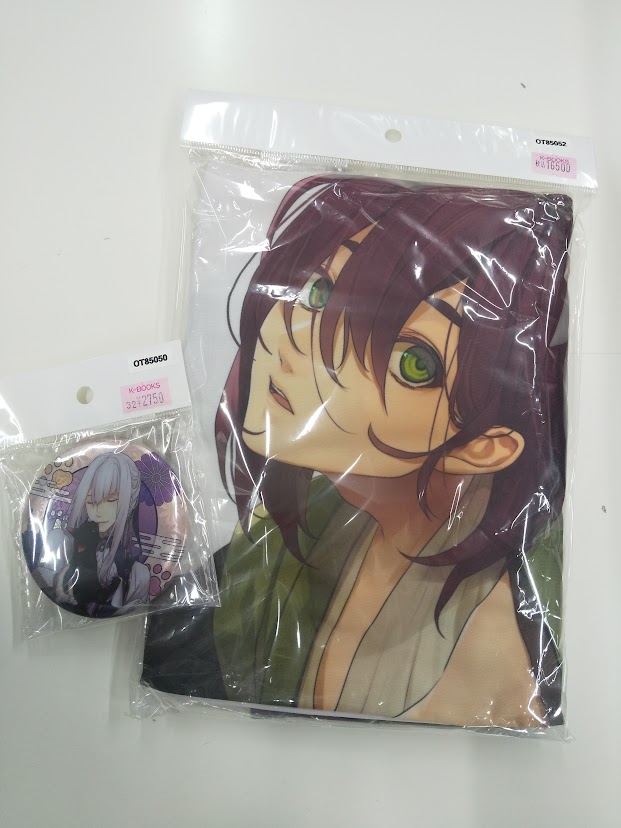 R*O様 Ｍ3【保管品】②剣が君　鈴懸　グッズ　大量　まとめ　缶バッジ　大きめ K-BOOKS乙女館 on X: 