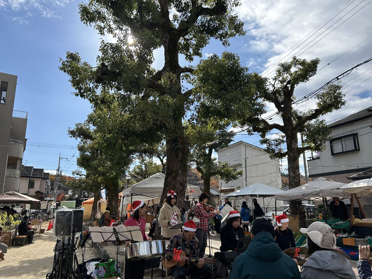 kisaichi_gate's tweet photo. キサイチゲートにぎわってます🎄 https://t.co/FMTTzSJJSg