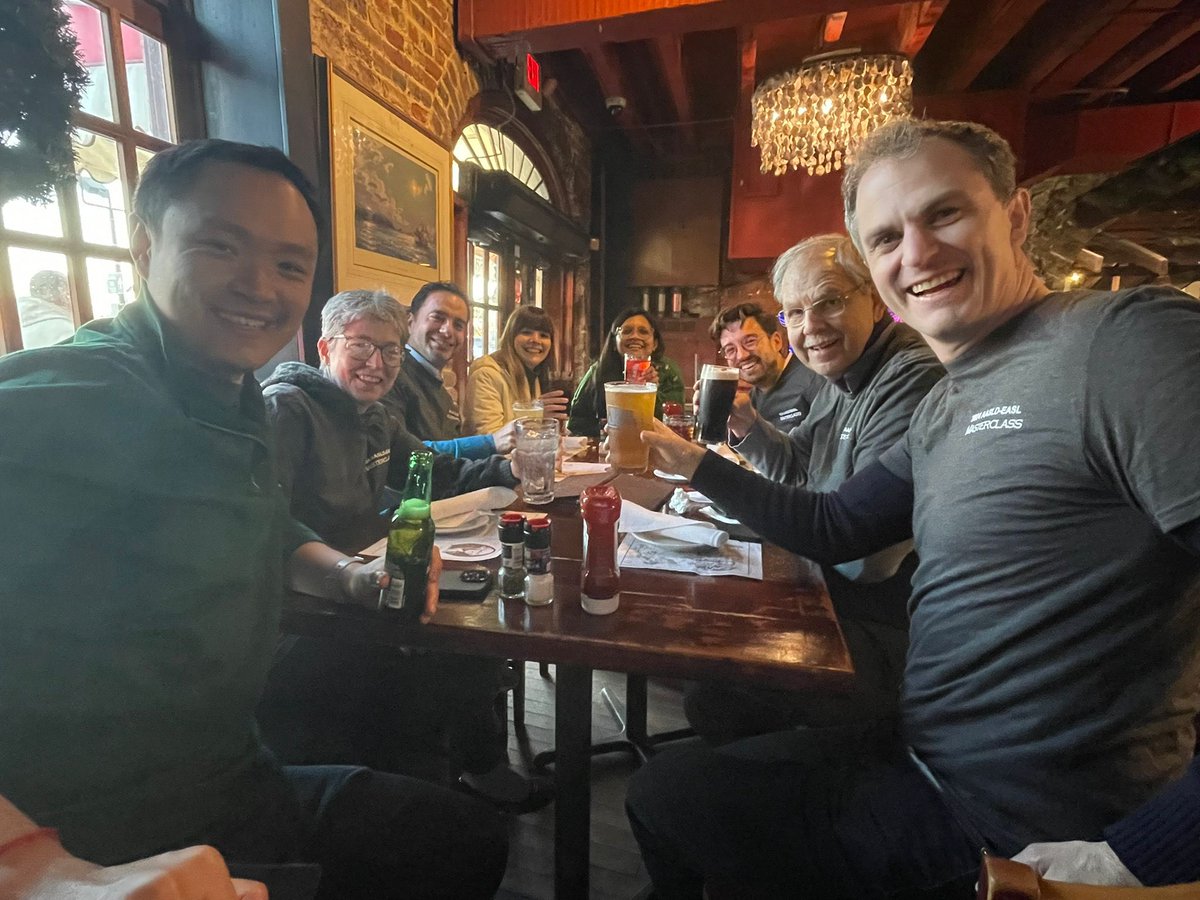 AdibaAzadMD's tweet photo. What a great Masterclass in beautiful Savannah by @AASLDtweets @EASLnews 
@saulkarpen @AleksanderKrag Grace Su https://t.co/W0seA4tcYY