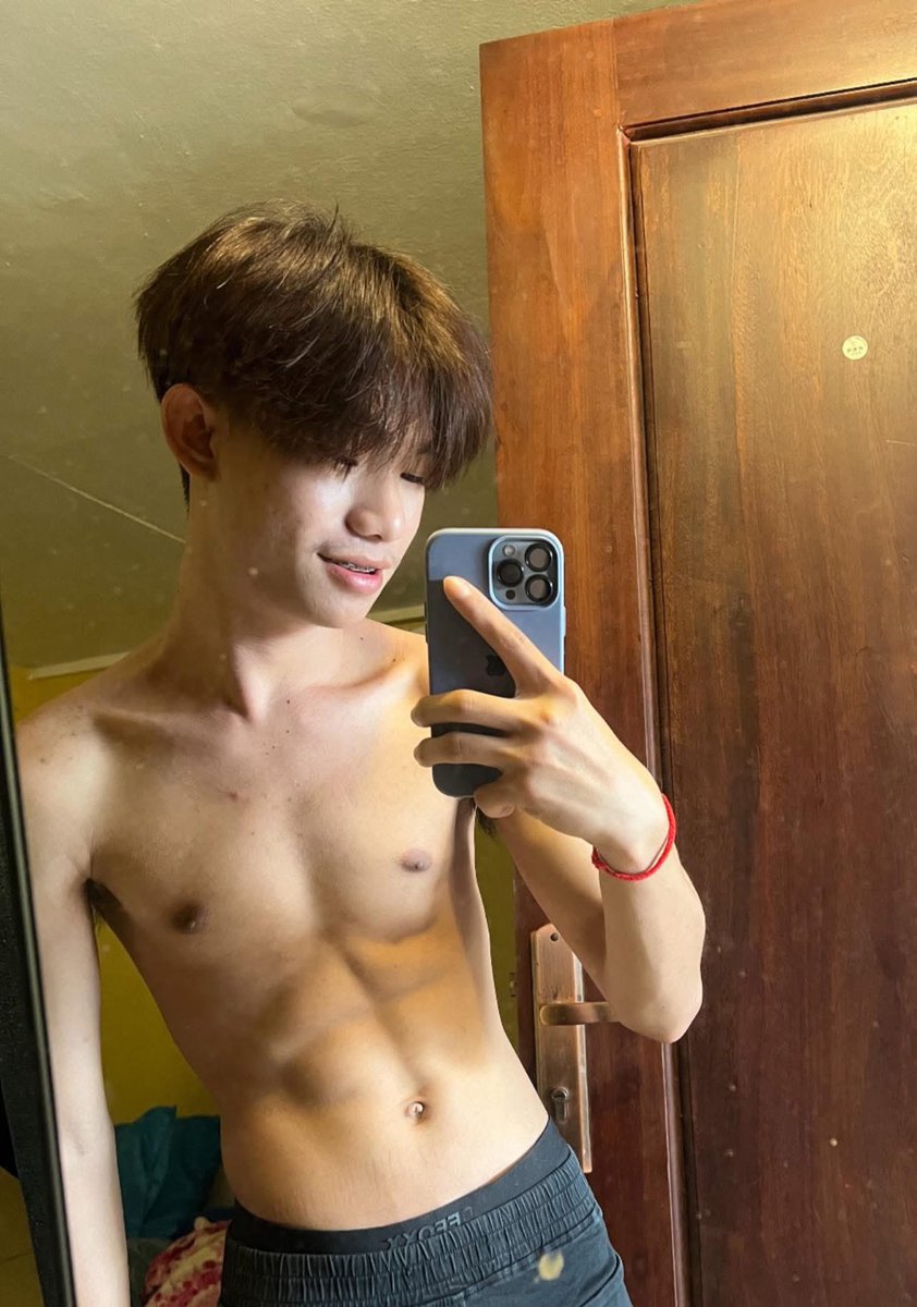 BrosTho21260047's tweet photo. អាចកក់បាន https://t.co/2qXGC5vlgV