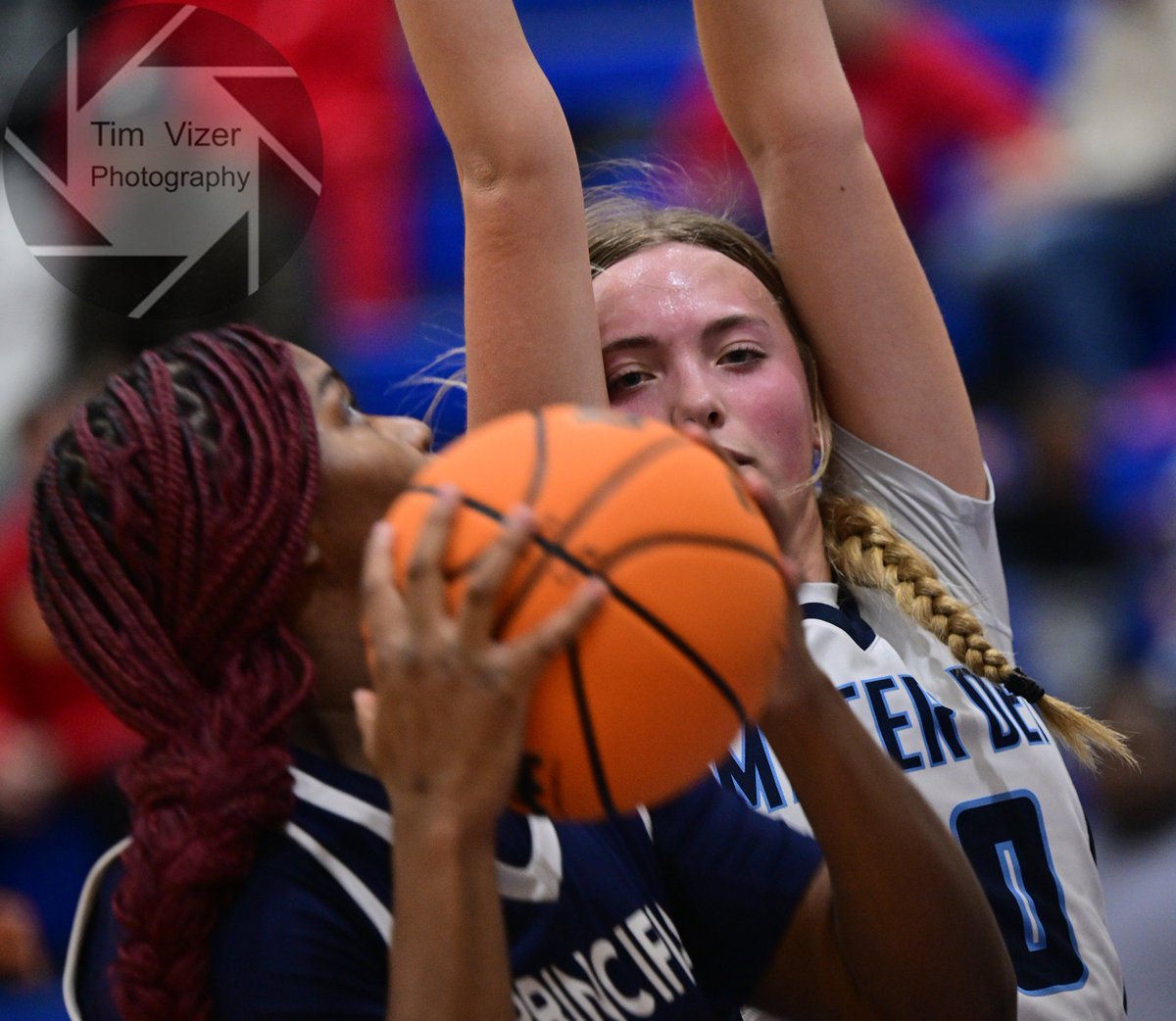 TimVizerPhoto's tweet photo. Principia @PrincipiaSchool defeated Mater Dei @breesematerdei at the Blue Storm Showdown at Southwestern Illinois College on Saturday.  See a Warren Mayes story and more photos at https://t.co/72khsbhCi3 @STLhssports https://t.co/vMv4fEtwqC #SportsPhotographer #ProPhotographer https://t.co/kPU6HSxlsx