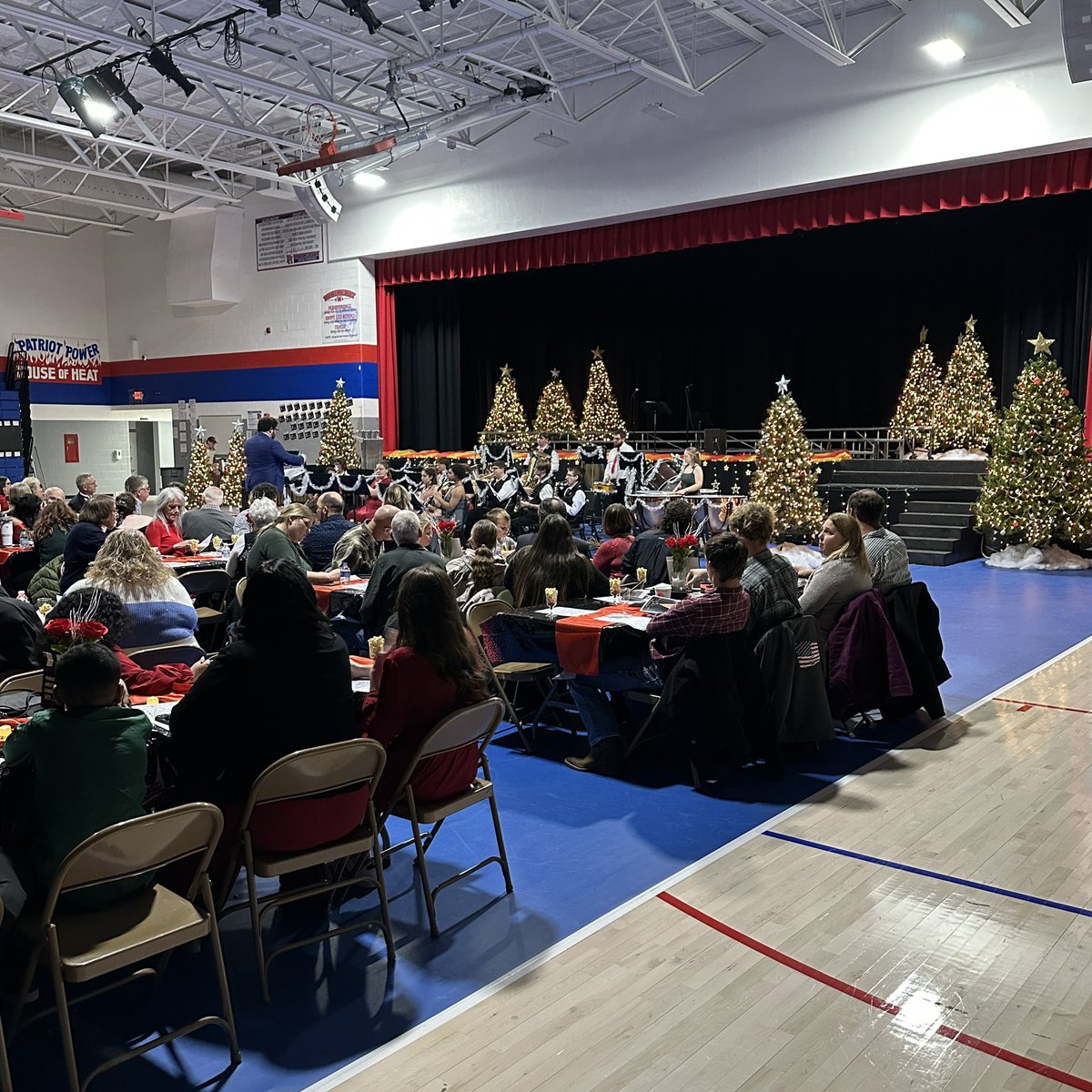 Patrick Henry High School tweet media