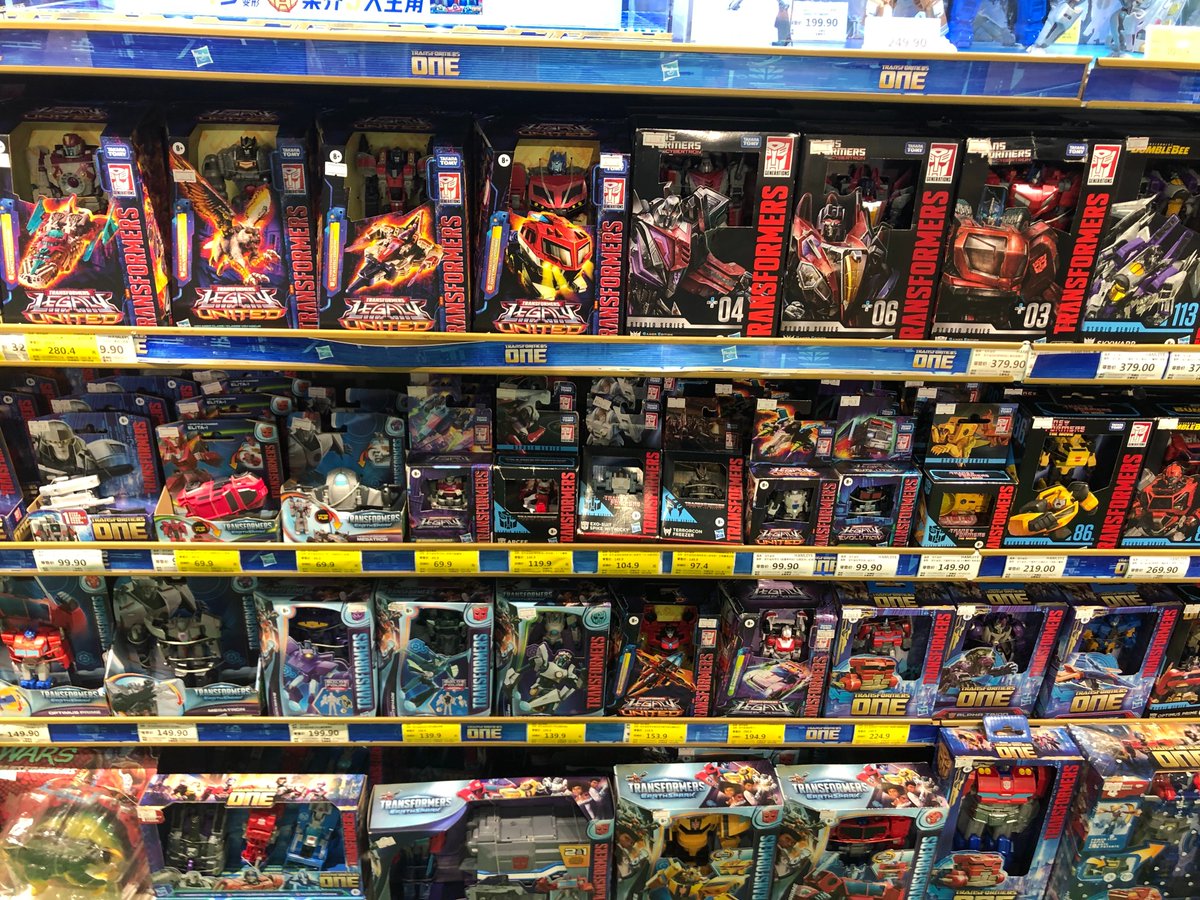 shiya_misato's tweet photo. 玩具~
Toys~
#maskrider
#ULTRAMAN 
#Transformers 
#gundam 
#SaintSeiya https://t.co/oCCrNgc7US