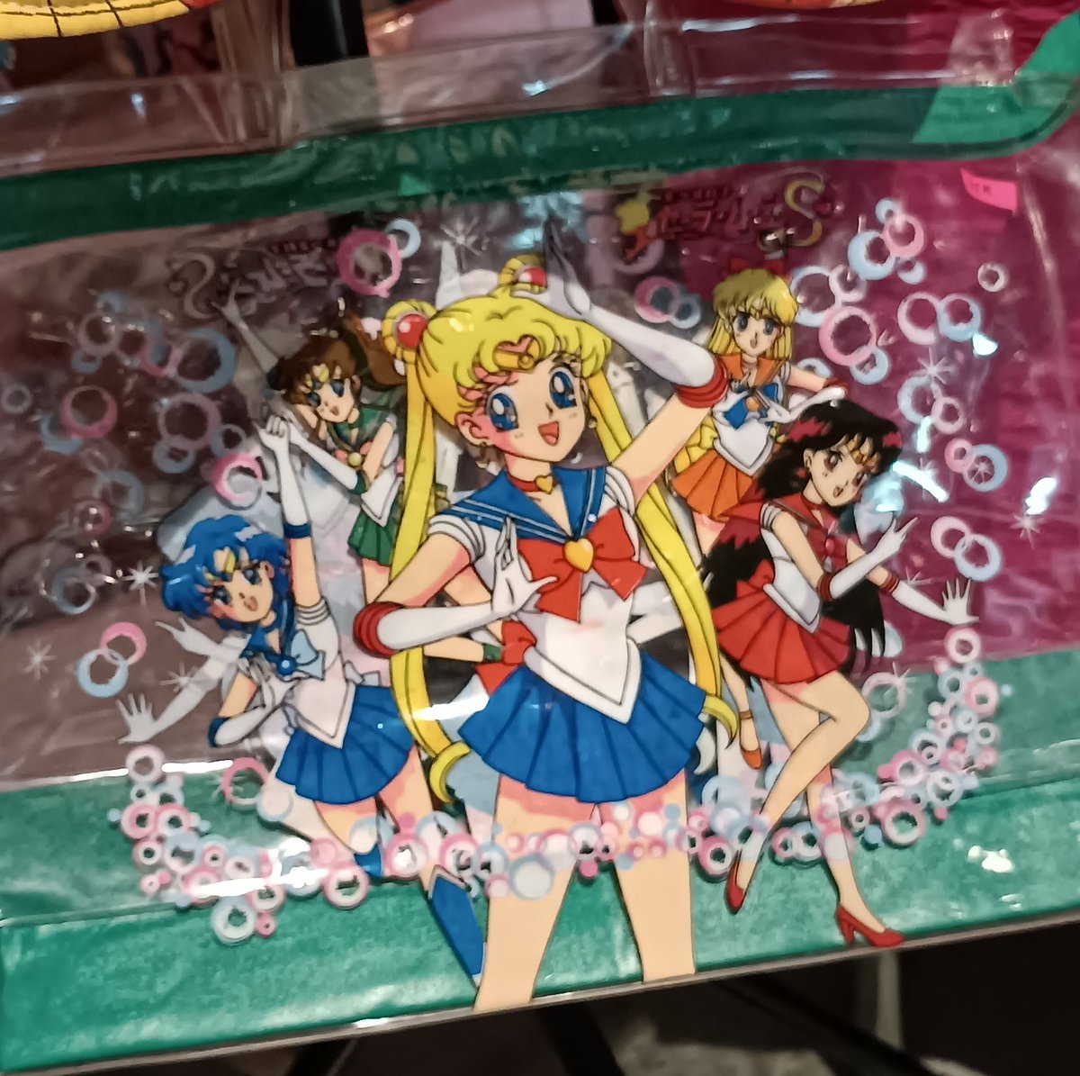 tokoyomski's tweet image. Hari ini @BrombieLab masih berniaga di @meet_things room 02. Silakan diborong