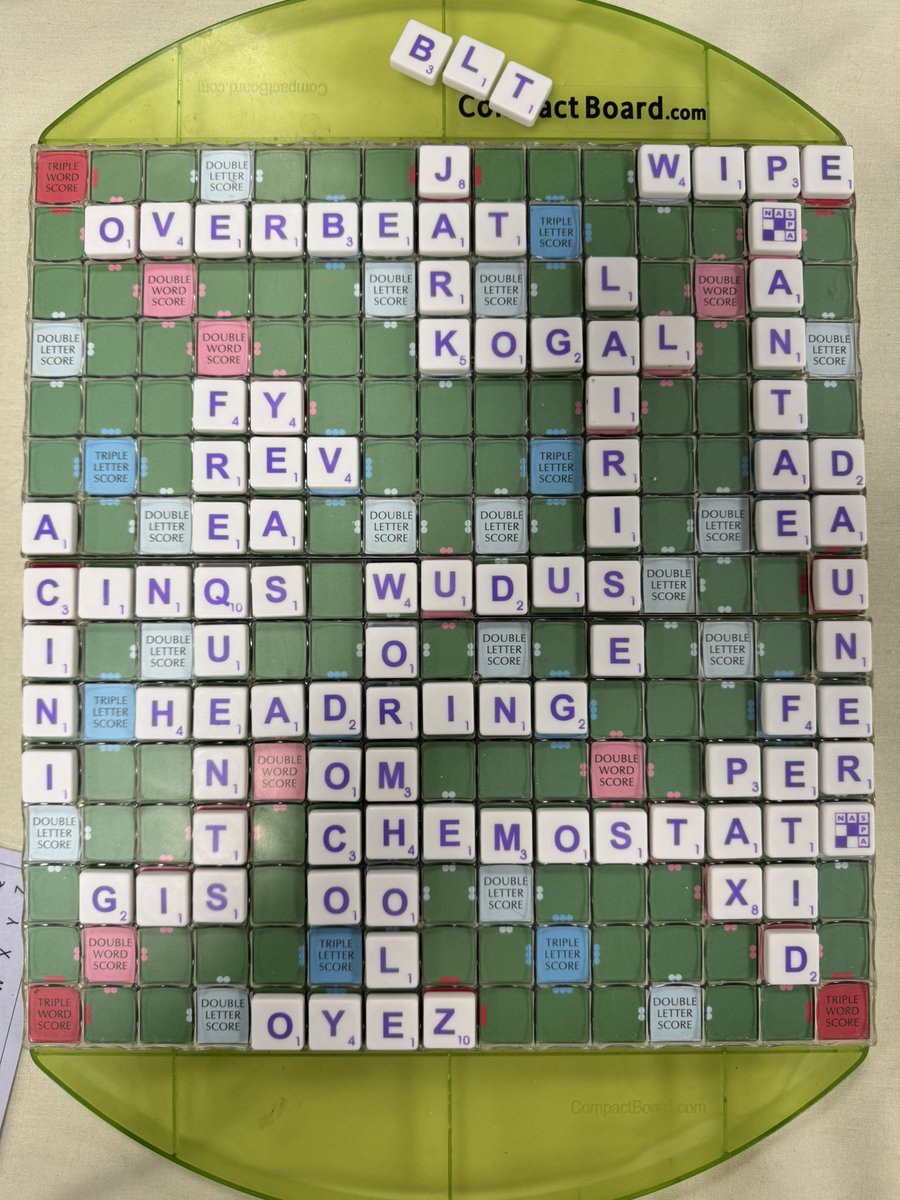 Magratheazaphod's tweet photo. I lost 4 in a row but redeem myself with a 591-521 barn-burner, including a 10 letter word and FREQUENT for 110! https://t.co/V0okQy3Oo6
