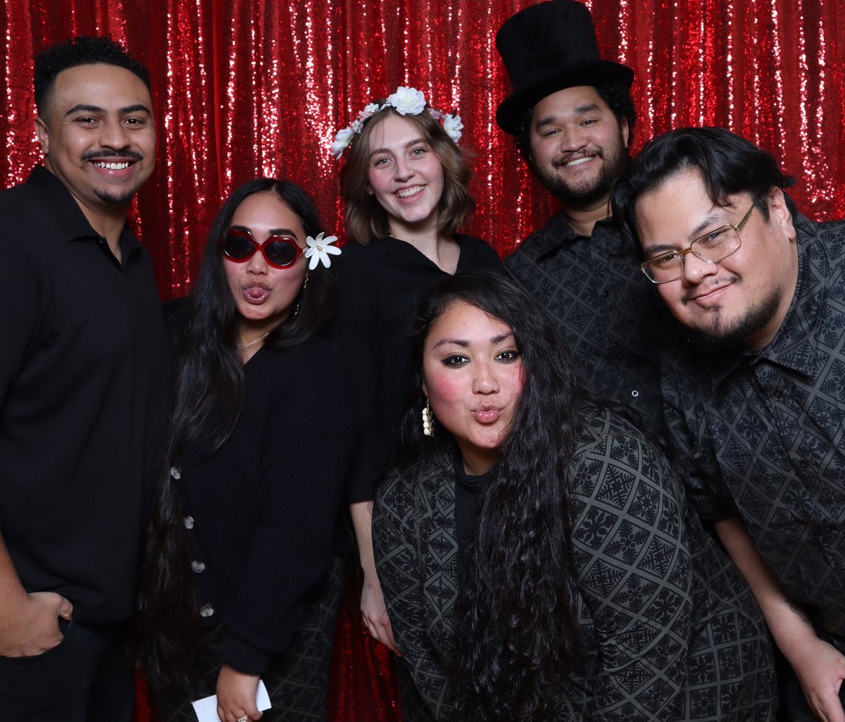 CalicoEvents's tweet image. We love a good birthday party! Happy 60th Sati 👑

#photobooth #birthday #birthdayparty #60thbirthday #photoboothrental #eventrentals #partyideas