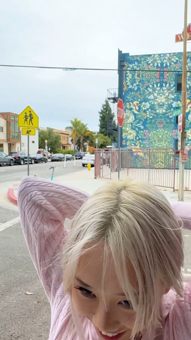 When catcalling works w/ @karinerino 
IB:@siennahubertros https://t.co/8W6L5OpAug