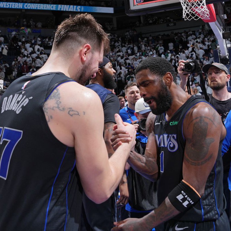 LegionHoops's tweet photo. The Mavericks have now won 7 straight games

Dallas is heating up 🔥🔥 https://t.co/vGXnbIDySU