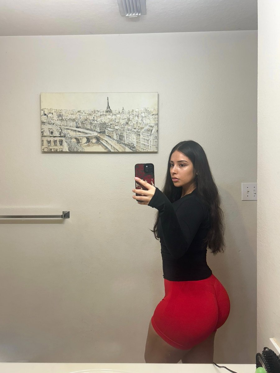alexsesviviana's tweet photo. Great day to be built like a Mexican 🫦 https://t.co/fI3A96rR0N
