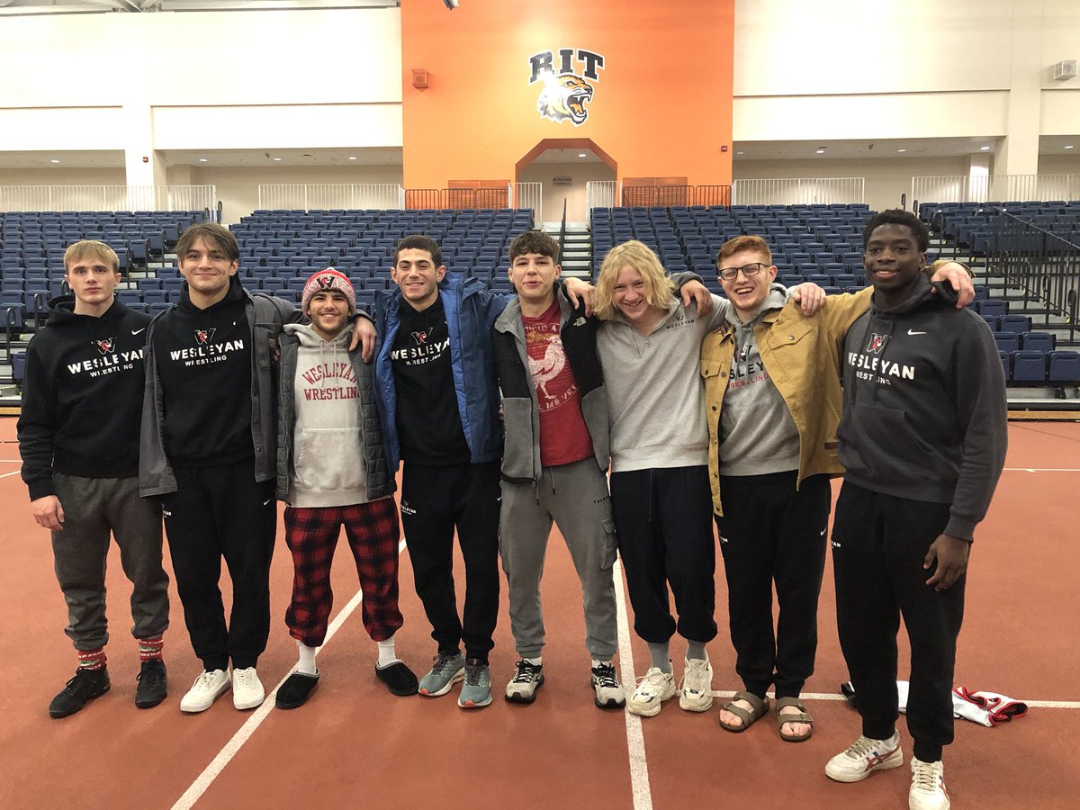 weswrestling's tweet photo. Great day for the Cardinals as team placed 2nd out of 14 teams at the RIT Invitational, with 3 finalists and 8 individual placers 🔨 💪
1st - CJ Shea
2nd - Aris Dashiell &amp;Andrew Maiorini
3rd - Hayden Myers
3/4 Max Martinez, Ike Guttentag, Joe Colon
5/6 Ronnie Christolin https://t.co/lURtPtSJCB