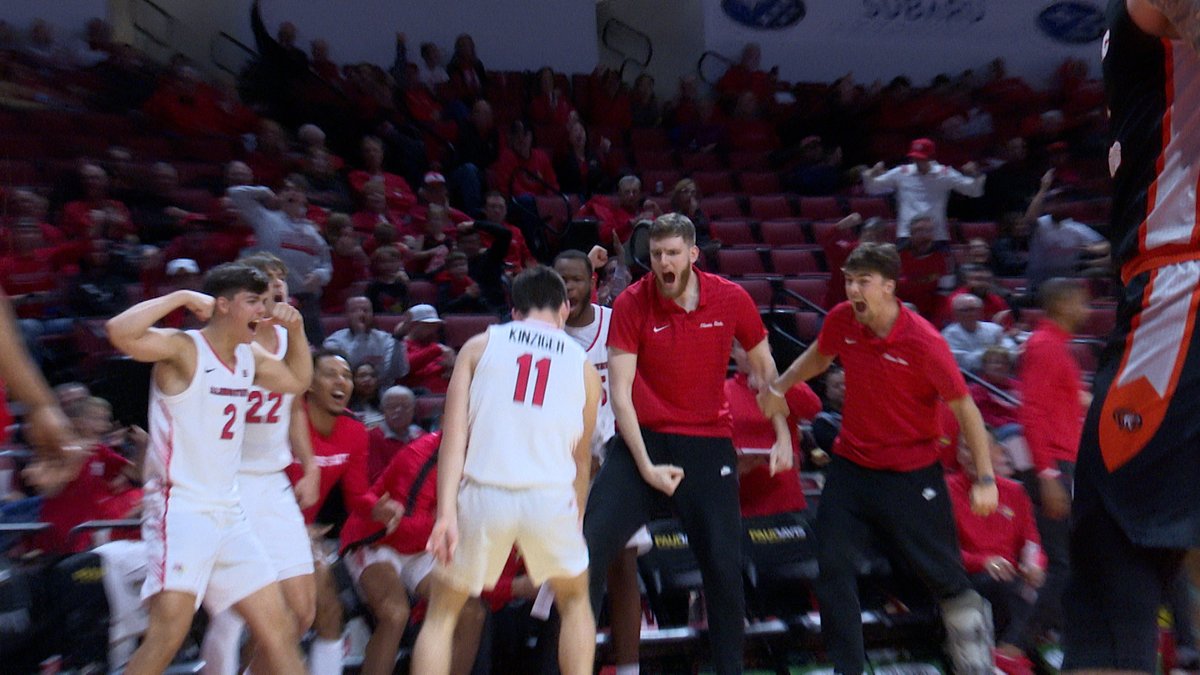 ISU men's basketball wins a non-conference matchup with Pacific.

Dunlap and East Peoria win Mid-Illini openers.

Elmwood wins a 2OT thriller.

And more in highlights below:
centralillinoisproud.com/sports/local-s…