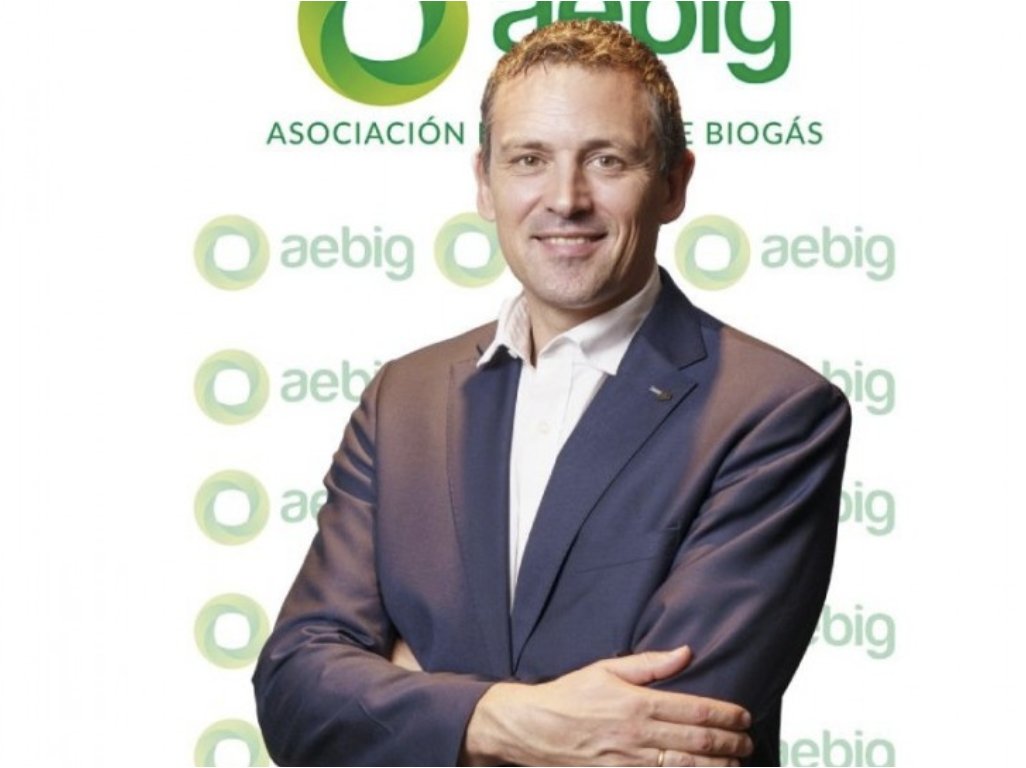 RevistaAlimenta's tweet photo. #OPINIÓN | "Biogás: solución sostenible para la industria agroalimentaria"
👤 Luis Puchades, presidente de AEBIG
📰 https://t.co/d6d4q7hCVf https://t.co/2gu0fOZuMr