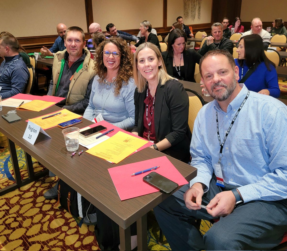 vgilbert3's tweet image. #MEMSPAREGION10 at the @MEMSPA representative assembly where progressive bylaw revisions were passed for the first time since 2017. 
#MemspaChat #MEMSPAMonday 
@PaulLiabenow