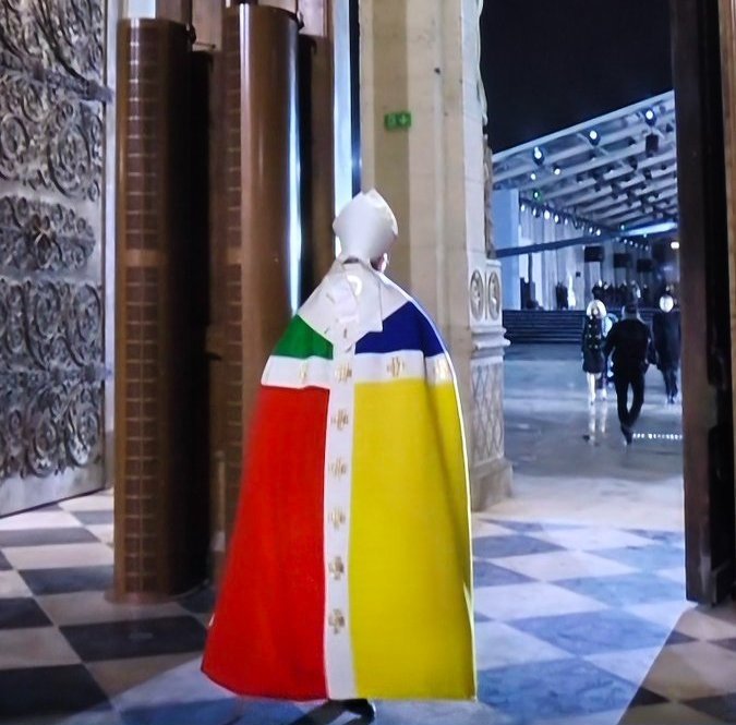 manuferluc's tweet photo. Mondrian vive, la lucha sigue. https://t.co/iJSHJMNo1E