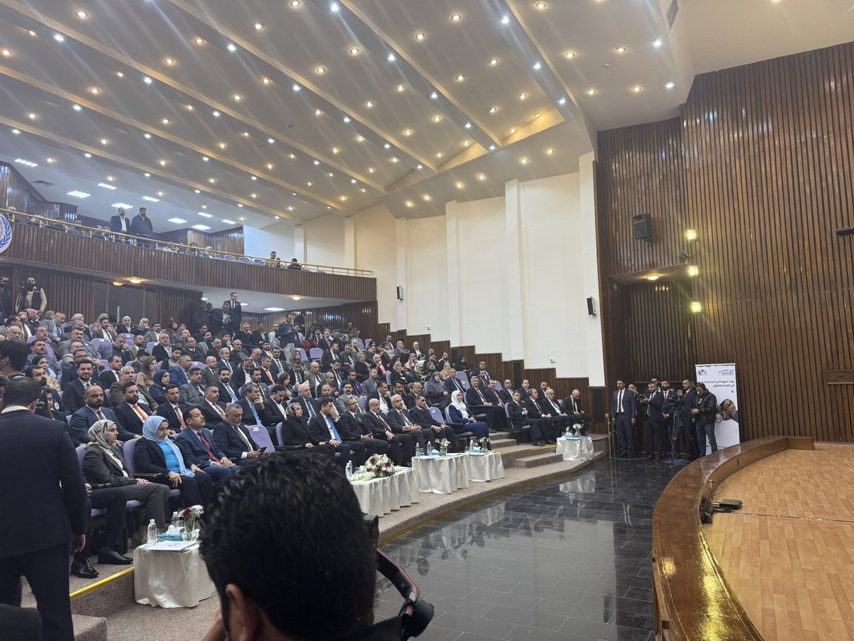 AlshrifyM's tweet photo. “تشرفنا بتمثيل فخامة رئيس الجمهورية في احتفال المفوضية العليا لحقوق الإنسان بالذكرى الـ76 للإعلان العالمي لحقوق الإنسان. نقلنا تحيات فخامته للمشاركين، وأكدنا دعوته للإسراع في استكمال تشكيل مجلس المفوضين لتعزيز جهود حقوق الإنسان.” https://t.co/Xc5WK7oYCx