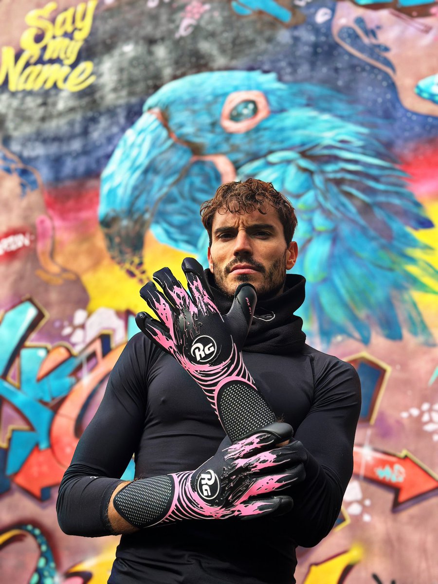 RG Gloves España tweet media