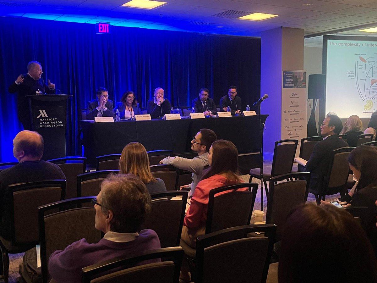 SCWDnews's tweet image. From cardiometabolic effects to cognition &amp;amp; fat-muscle dynamics, the interplay between #sarcopenia and system health takes main stage during session Q at #SCWDConference2024. Insightful discussions shaping the approach to #musclehealth are underway in Washington, DC.
#obesity