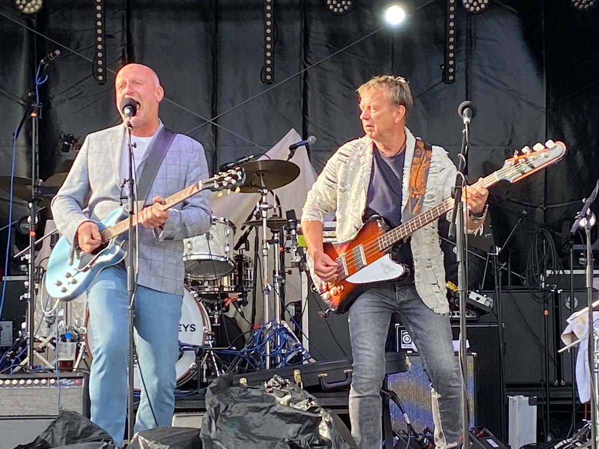 Adrian Garrett tweet media