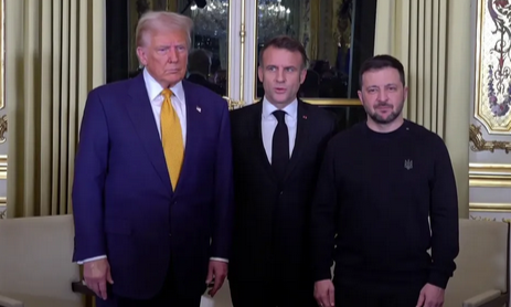 scloudII's tweet photo. 7 octobre, à Notre Dame, encore une atteinte à notre #laïcité. 
Pour se faire pardonner, E.Macron en a profité pour soigner son image à l'international. (cela efface l'affront de la présence d'un invité indésirable: E.Musk) https://t.co/rybMG5uBM3