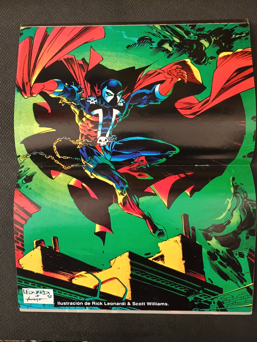 HotKeyComics's tweet photo. 1997 Mexico convention VIP ticket holder only exclusive with George Perez back cover art and centerfold poster! #comics #comicbooks #foreigncomics #Spawn #georgeperez https://t.co/gbrhZeToN7