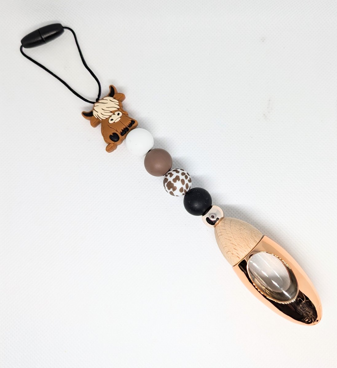 OZZY_GiRL_'s tweet image. Check out our Highland Cow Car Diffuser- Rose Gold at wix.to/cYvcLr
Choice of fragrances. The sweetest Highland Cow adds a fun and deliciously scented aroma to your car or office space. #highlandcow #diffuser #fragrance #dupes #car #cows #scents