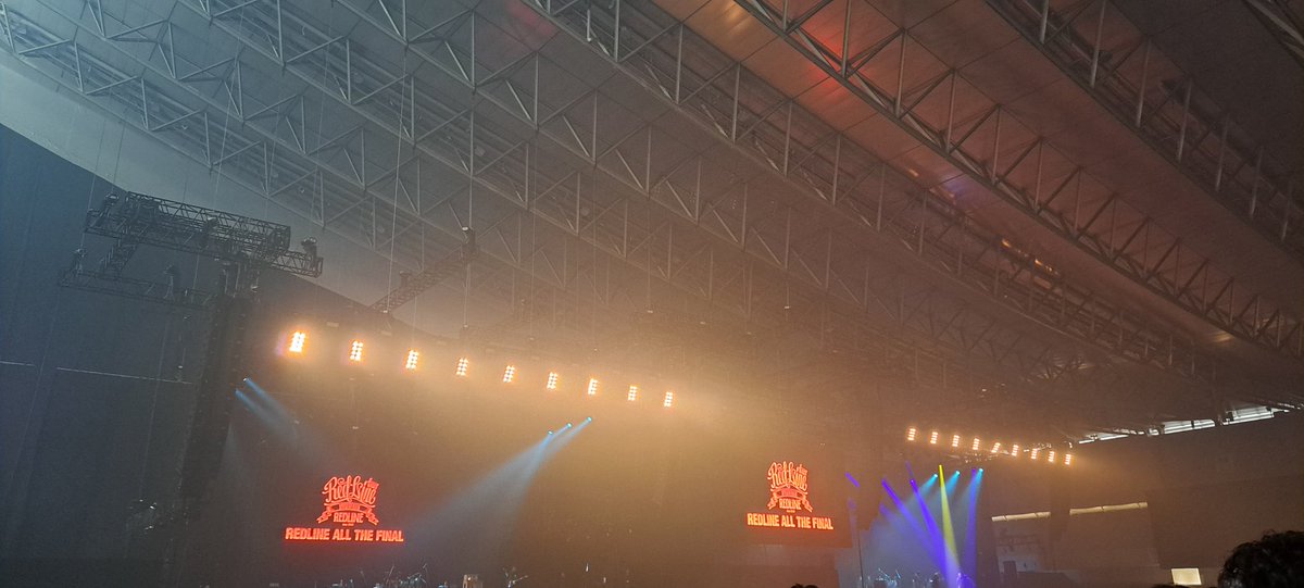 RyunosukeYoshi5's tweet image. 本日ハ
幕張メッセ
REDLINE参戦
メンツガ
ヤバメナノデ
前日カラ体調トトノエマシタ😉笑
#LEDLINE
#ロットン
#コールドレイン
#SIM
#マンウィズ
#ボーンズ
#ホルモン
#ファクト
#ヘイスミ
#ベガス
#幕張メッセ