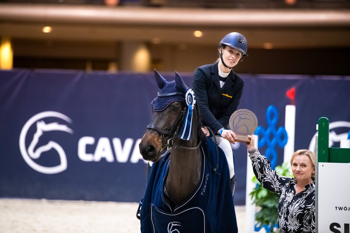 KadraSkokipl's tweet photo. #Cavaliada Poznań - najlepsze czwartkowe wyniki reprezentantów Polski w pierwszym dniu turnieju 05/12/24:
▪️CSI4 LR 145 - 6m. Małgorzata Ciszek Lewicka  DAISY & Maksymilian Wechta  MYSTIQUE
🥇CSI4 140 - 1m. Przemysław Konopacki EXPRESSION'QUILL
🥈CSI4 135 - 2m. Grzegorz Nowak LET'S GO
🥇CSI1 135  - 1m. Anna Stasiak CON CORDIA
🥇CSI1 130 - 1m. Andrzej Głoskowski MONTENEA Z
🥈CSIYH 6/7 yr - 2m. Marek Wacławik CASCADERO
🥇CSIYH 5 yr - 1m. Szymon Stasiak NOBEL VAN HET VINCKENHOF Z
🥇CSIAm 120 - 1m. Lena Kołacka SUEDWIND 9
🥇CSIAm 110 - 1m. Alina Dziamska OKARYNA DZ
Gratulacje !! fot. @alicja_fotoali  & @FotoElissa_