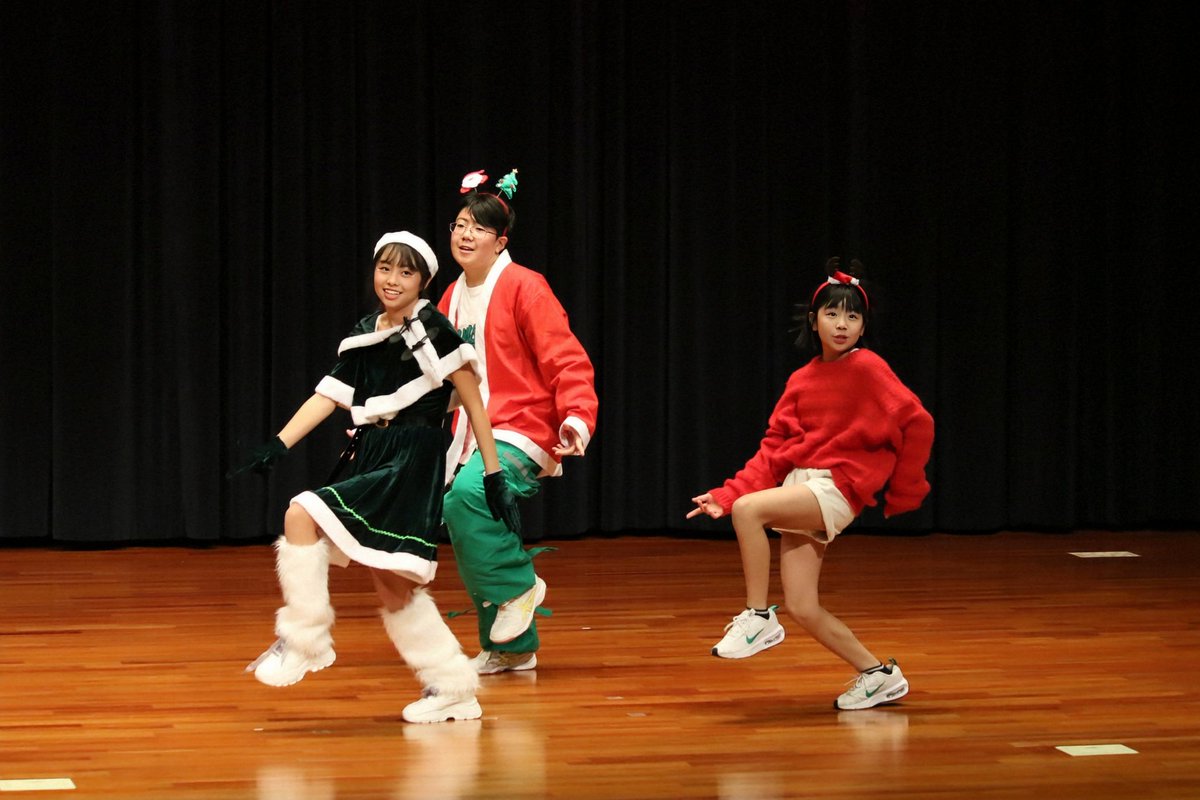 X6l5xcP2avtetFB's tweet photo. Christmas Concert
〜きらめく冬の調べ〜
2024.12.7
浪江町地域スポーツセンター
なみえ創成ダンスチームNSG&nappo
ステージ ①
#なみえ創成ダンスチーム
#NSG
#nappo https://t.co/TJplOUdcya