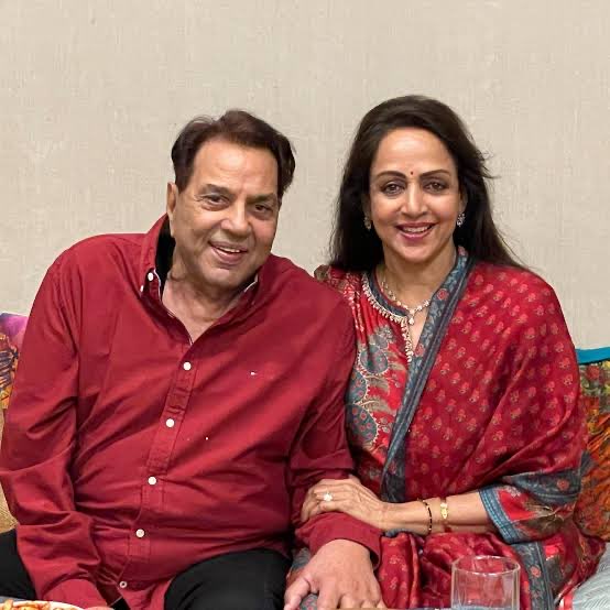 dreamgirlhema's tweet photo. A day to celebrate!
Happiest Birthday to the man of my dreams❤️ I hold your heart as you hold mine ever since we first met many years ago. We have been through good times and bad, always together, steadfast in our love for each other. 
I look forward to being dazzled by your charm for many more years to come. May God bless you with good health and happiness always🙏