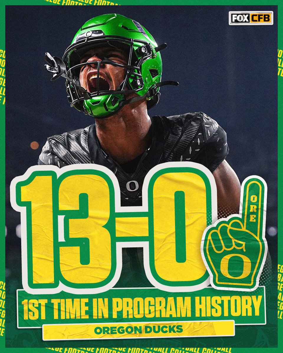 CFBONFOX's tweet image. 1️⃣3️⃣-0️⃣

@oregonfootball is 13-0 for the first time in program history 🦆👏