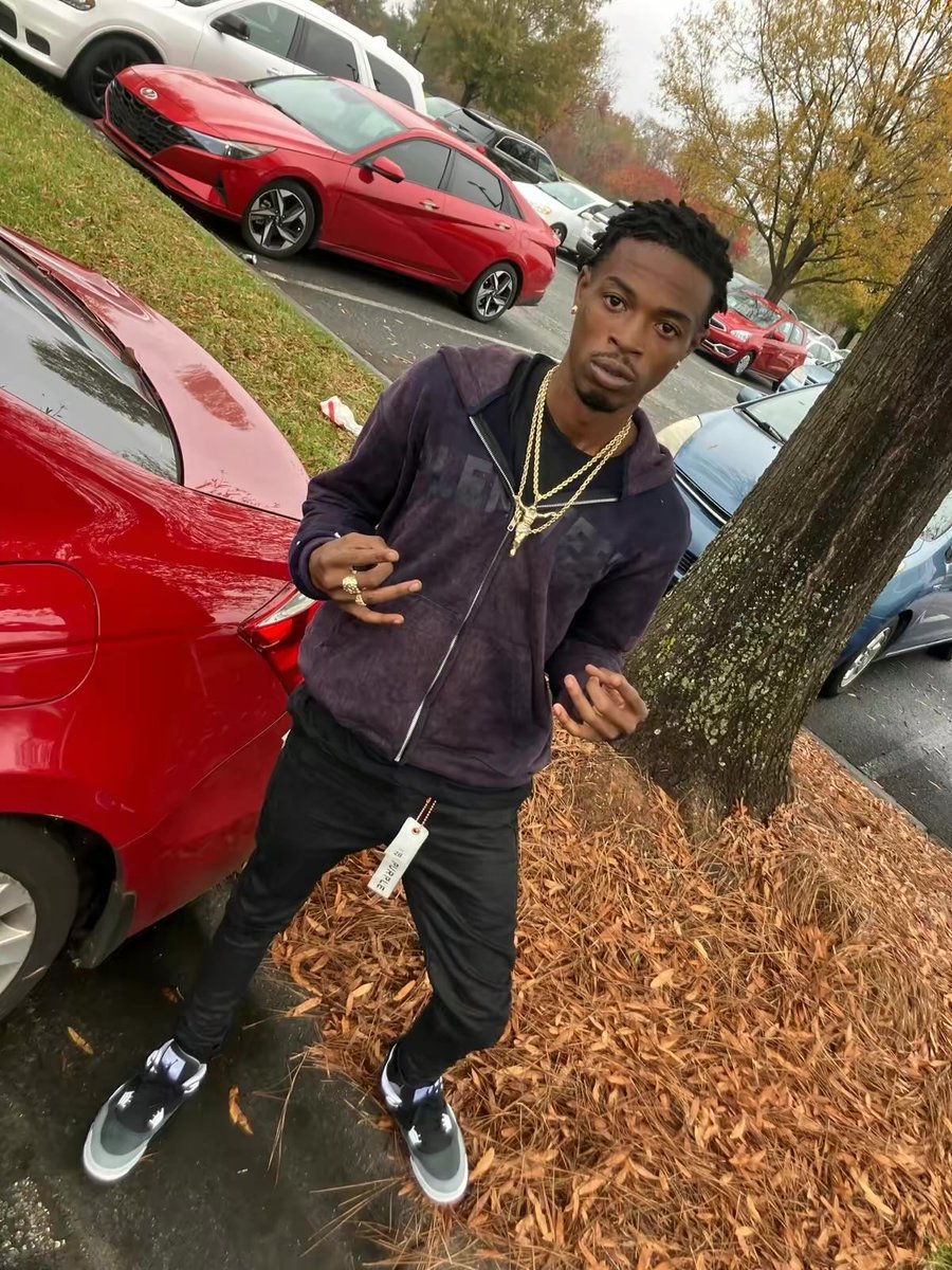 That’s HiM🤴🏾 tweet media