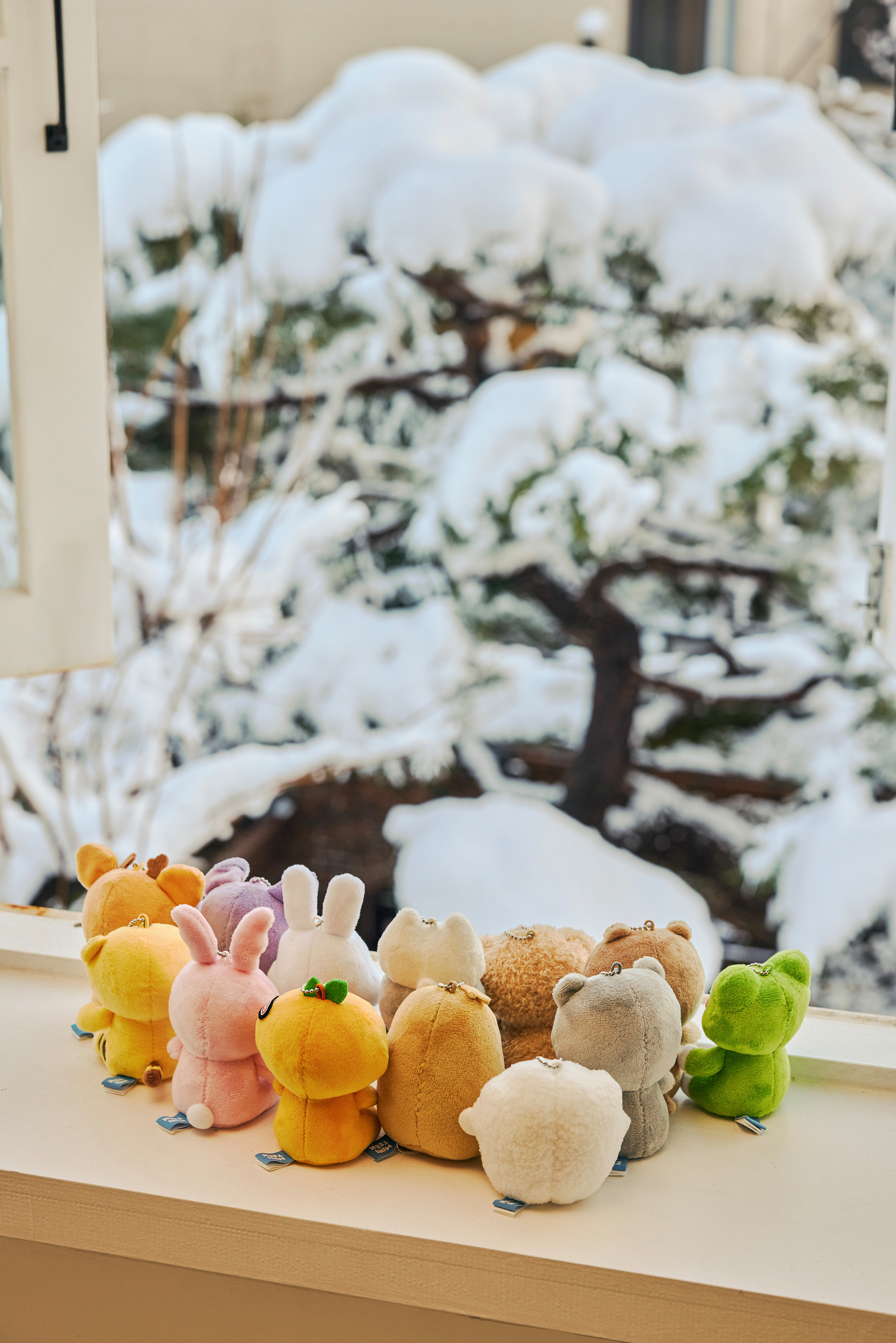 BTS、SEVENTEEN ユニバ限定　HYBE 半袖Tシャツ新品ペア BTS、SEVENTEEN ユニバ限定 HYBE 半袖Tシャツ新品ペア | Tシャツ